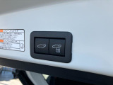 ☆パワーバックドア☆電気モータの力でリアゲートを自動で開閉できます
