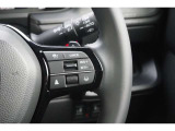 【クルーズコントロール機能】運転中に設定した速度を自動的に維持し、運転の負担を軽減する便利な機能です!高速道路などでぜひご活用ください♪