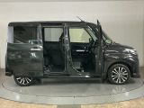 当店での販売車両は、車検整備はもちろん、車検残ありの車両でも点検整備をしっかり終わらせてからお客様へ引き渡し致しますので、安心してご購入いただけます♪