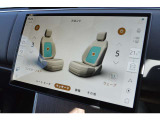 フロントシートにマッサージ機能が搭載されております。長距離運転で重宝する機能です。