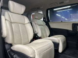 車内もキレイで嫌な臭いもありません☆車内の臭い、汚れが気になる方は内装のスチームクリーナーも施工可能です♪