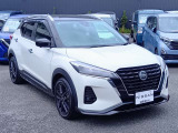 【普通/小型自動車を購入するときご用意いただくもの】◇実印(委任状への捺印)◇印鑑登録証明1通◇自動車保管場所証明書(車庫証明)申請※書類として、保管場所使用承諾書または自認書※申請が不要な地域を除く