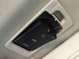 ETC車載機が収納されています。