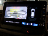 バックカメラもあるので後退時も安心です。