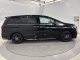 納車前には、当社メカニックによる『プロの視点』で、安全かつ安心して気持ちよくお乗りいただける整備を行います。詳しくはスタッフまで。