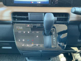 タッチパネル式オートエアコン ☆CVT無段変速機 変則ショックが少なく低燃費