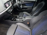 村内ブランドセレクション 府中センターは、グループ正規ディーラーからの下取り車のみを揃えております!東府中駅徒歩3分!!お気軽にお越し下さい!!