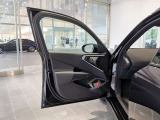 BMWプレミアムセレクション前橋では、高年式低走行モデルからMモデル、年式が経ちなかなかディーラーでは見かけないモデルまで幅広いラインナップで認定中古車を取り扱っております。品質に自信があります。