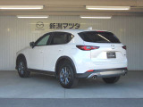 車両本体価格に点検整備費用が含まれています。当社基準および保安基準に合わせ、要交換、修理と判断された部品は当社負担にて整備させていただきます。追加整備費用はかかりませんのでご安心ください。