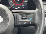 日産先進技術《プロパイロット搭載!》高速走行時などのロングドライブに一役買うのがクルーズコントロール機能です♪足をアクセルとブレーキから離しても、設定したスピードで自動で走ってくれます☆