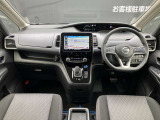 新しい人気のお車から、お買い得なお車まで幅広くおとり揃えしております。