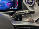 DIRECT  SELECTレバーハンドル右側にあり、シフトポジションを選択します