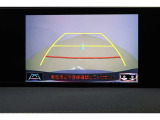 バックカメラで駐車も楽々です。