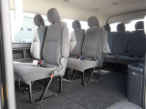 当店は全車『ロングラン保証』付!(1年間、距離無制限 HV車はHV保証付) 別途延長保証もご用意しております♪ ぜひ現車を確認にご来店ください