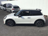 【BMW/MINI 正規ディーラー BPS川口 MINI NEXT川口】◆住所:埼玉県川口市朝日1-5-16◆国道122号線沿いにございます。首都高速 足立入谷、加賀、東領家、鹿浜橋インターから約3キロ 10分の好立地にございます