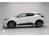 HV車です。ガソリン車より燃費もよく静かで滑らかな走りです。