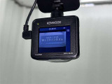 万が一のトラブルのときにも役に立つドライブレコーダーを装備しています。側面衝突や幅寄せ・割り込み対策に!