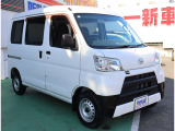 自社工場を3拠点完備しております。重整備やカスタムを始め、ご購入後のお車のメンテナンスも弊社にお任せください。