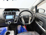 運転席の視界は見やすくなっております。