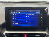 純正メモリナビ(NMZN-Y72D)を装着しています。Bluetooth(ブルートゥース)・USB接続/CD・DVD再生/フルセグ視聴等が使用できます。