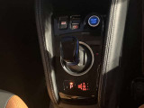 e-POWER独自のシフトノブです。感覚で入力できますので運転操作が楽になります