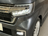 【LEDヘッドライト】ディスチャージヘッドライト(HID)と同等の明るさで、夜道や雨天走行が明るく視界良好!! フォグライトも装備で、安心感さらにUPです♪安心ドライブを楽しんで下さい♪