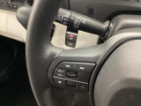 自社整備工場で点検整備をおこなってからお渡ししています。車検が残っている場合は『12ヶ月点検整備』を、車検整備付きの場合は『車検整備』をおこないます。整備費用は車両本体価格に含まれています。