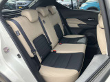 納車時にメンテナンスノートをお渡しします。おクルマの点検整備や保証内容がきちんと記録されているから安心です。メンテナンスは安心と信頼の日産サービス工場で。