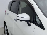 ウィンカー付きドアミラーなので視認性もバッチリで、事故軽減にもつながります!