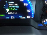 車が気になられましたらお電話かメールでお問い合わせください。他のお客様と商談が重なる場合が増えて来てますので事前にご確認ください。