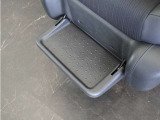 お立ち寄りいただく際は、事前にご連絡をお願いします。お目当てのお車が商談中や売約となることもございます。ご確認いただいてから、お立ち寄りください。
