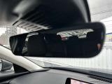 フレームレスタイプで防眩タイプのバックミラーです。