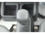 5速マニュアルトランスミッションです。