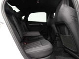 お車の詳細はAudi Approved Automobile山梨丸山までお問い合わせください。