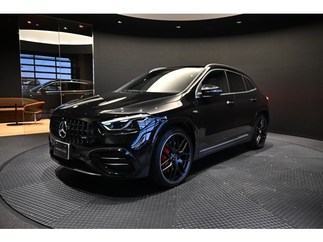 GLAクラス AMG GLA45 S 4マチックプラス 4WD