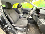 ドライバーによって運転しやすいポジションは異なり、あの車はどうなのか不安なこともありますよね。気になるお車は店頭で乗り込んでご確認いただけます♪
