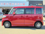 外部査定機関にて車両の鑑定を行っております。外部の第三者機関AISによる厳しい検査で車両を細かくチェックしております。安心して当店の車両をお選び下さい。鑑定書の発行をしております。