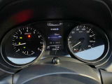ハイビームアシスト装備です!対向車や先行車に応じて自動でハイビームとロービームの切り替えを行うので便利ですね!