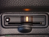 ■【ETC車載器】が装備されています。セットアップをしてお渡しとなり、ETCカードを差し込むだけで高速道路の利用が可能です。