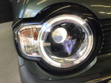 LEDヘッドランプ装備・消費電力が少なく明るいので夜間走行も安心して運転出来ます。