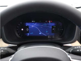 12.3インチ・デジタル液晶ドライバー・ディスプレイには、常に気を配る必要のある、運転操作に必須の情報が表示されます。情報の視認性に優れ、直感的に操作することのできるデザインです。