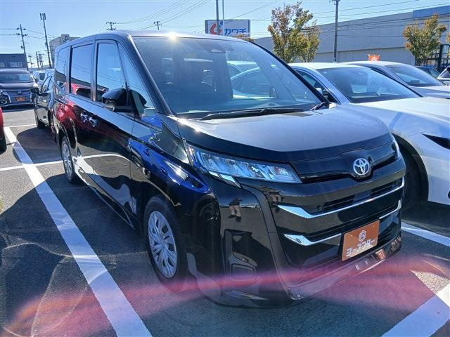 ノア 2.0 X 禁煙車 純正10.5インチディスプレイナビ