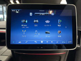 バックカメラにより駐車時の後方確認も楽にできます。