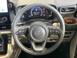 【純正革巻きステアリング】上質な革を使用することで、手にしっかり馴染みとても運転しやすいハンドルです♪