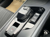 ☆ 【電動パーキングブレーキ】 オートホールド機能で信号待ちなどでブレーキを踏み続けなくても、代わりにブレーキをかけ続けてくれます 右足の疲れがまったく変わります ☆