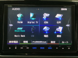 【オーディオ機能】オーディオは、フルセグTVの他にDVD/CDプレーヤーを装備♪もちろんFM/AMラジオもお聞きいただけます♪