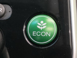 ★ECONスイッチ★ エコドライブを加速しよう!スイッチをONにすると、運転の仕方によるロスを抑え込み燃費をよくするようクルマが頑張ります(*^ー^*)燃費向上にチャレンジ♪