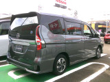 セレナ 1.2 e-POWER ハイウェイスターV 