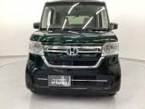 自社整備工場で点検整備をおこなってからお渡ししています。車検が残っている場合は『12ヶ月点検整備』を、車検整備付きの場合は『車検整備』をおこないます。整備費用は車両本体価格に含まれています。