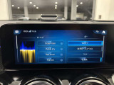 バックカメラにより駐車時の後方確認も楽にできます。